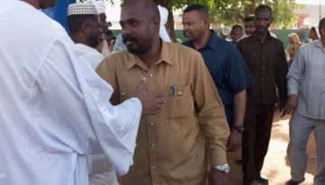 المدير التنفيذي للدبة يودع الفوج الأول من الحجاج ويؤكد جاهزية الترتيبات وسلاسة التفويج المدير التنفيذي للدبة يودع الفوج الأول من الحجاج ويؤكد جاهزية الترتيبات وسلاسة التفويج