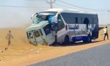 الإدارة العامة للمرور : نتيجة لخلل فنى فى العربة الحافلة حادث مرورى بطريق الخرطوم مدنى بين بص سفرى وحافلة يؤدى الى وفاة عدد(14) وإصابة(16)