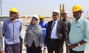 وزير الطاقة : أهمية المستودعات الاستراتيجية إنها تعمل على تأمين إمدادات الوقود وبناء المخزون الإستراتيجي. وزير الطاقة : أهمية المستودعات الاستراتيجية إنها تعمل على تأمين إمدادات الوقود وبناء المخزون الإستراتيجي.