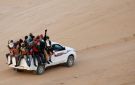 الصحراء تبتلع مهاجرين سودانيين قرب الحدود الليبية ومنظمة حقوقية توضح التفاصيل