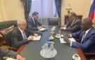 السودان يطلب دعما روسيا في مواجهة الاعتداءات الإماراتية الإثيوبية لمطار الخرطوم