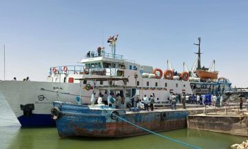 وادي حلفا تستقبل 580 مواطنا عبر الباخرة سيناء ضمن برنامج العودة الطوعية وادي حلفا تستقبل 580 مواطنا عبر الباخرة سيناء ضمن برنامج العودة الطوعية