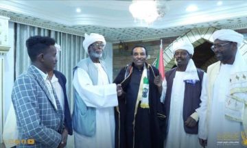 رئيس الوزراء يلتقي الناظر محمد الأمين ترك