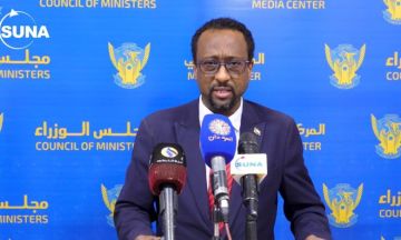 الإعيسر: قرار مجلس الوزراء القاضي بالاستيراد المباشر للمشتقات البترولية خطوة شجاعة وحاسمة الإعيسر: قرار مجلس الوزراء القاضي بالاستيراد المباشر للمشتقات البترولية خطوة شجاعة وحاسمة