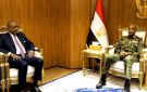 البرهان يتعهد بإعادة تأهيل 6 ملاعب لكرة القدم بالبلاد