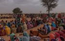المساعدات الإنسانية... جبهة الصراع الجديدة في السودان