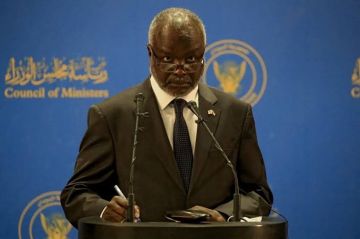 مسؤول سوداني: جاهزون لتنفيذ الترتيبات الأمنية ونريد جيشا واحدا منضبطا بالدستور مسؤول سوداني: جاهزون لتنفيذ الترتيبات الأمنية ونريد جيشا واحدا منضبطا بالدستور