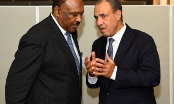الخارجية المصرية : العملية السياسية في السودان يجب أن تكون بملكية سودانية خالصة الخارجية المصرية : العملية السياسية في السودان يجب أن تكون بملكية سودانية خالصة