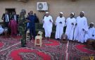 رئيس الوزراء يؤدي واجب العزاء في وفاة الشيخ يوسف الشيخ إبراهيم
