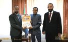 رئيس الوزراء يثمن دور الإعلام الوطني في هذه المرحلة الاستثنائية من تاريخ البلاد