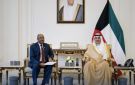 أمير الكويت الشيخ مشعل الأحمد الصباح يتسلم رسالة خطية من البرهان