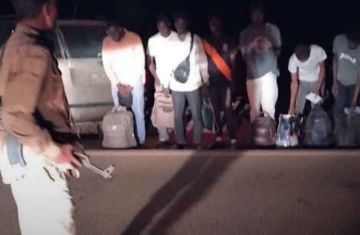 توقيف 38 مهاجرا غير شرعي من الجنسية السودانية بليبيا توقيف 38 مهاجرا غير شرعي من الجنسية السودانية بليبيا