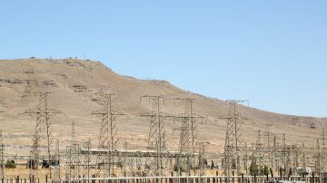 مصر تزيد إمدادات الكهرباء إلى السودان مصر تزيد إمدادات الكهرباء إلى السودان