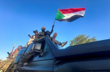 تحركات عسكرية ونهب في عدة ولايات سودانية تحركات عسكرية ونهب في عدة ولايات سودانية