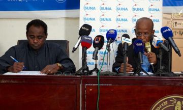 السودان والصين يبدآن الخطوات الفعلية لإنشاء ميناء (أبو عمامة) السودان والصين يبدآن الخطوات الفعلية لإنشاء ميناء (أبو عمامة)