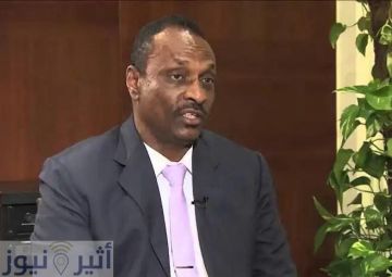 دعا لتجنيد مليون شاب.. كاتب بارز يرسم خريطة الحسم وإدارة الإقتصاد ويؤكد : معركتنا ليست مع الدعم السريع دعا لتجنيد مليون شاب.. كاتب بارز يرسم خريطة الحسم وإدارة الإقتصاد ويؤكد : معركتنا ليست مع الدعم السريع