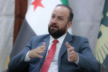 وزير الإعلام السوري: سوريا منفتحة على استعادة العلاقات مع روسيا انطلاقا من مصالحها الوطنية