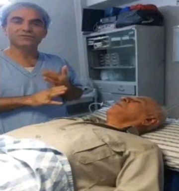 فريق طبي في القامشلي يعيد البصر لمسن بعد استئصال كتلة أنفية ضخمة دون جراحة دماغية فريق طبي في القامشلي يعيد البصر لمسن بعد استئصال كتلة أنفية ضخمة دون جراحة دماغية