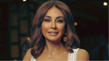 بعد انتقادات طالت شكران مرتجى... كاريس بشار تدافع عن زميلتها بعد انتقادات طالت شكران مرتجى... كاريس بشار تدافع عن زميلتها