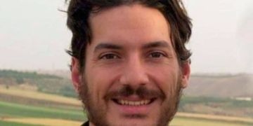 مستشار الأسد يتهمه بإعدامه.. CNN تكشف تفاصيل جديدة حول الصحفي الأمريكي أوستن تايس