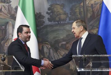 وفد سوري يتوجه إلى روسيا لإعداد خطة عمل شاملة لإعادة تفعيل الخدمات القنصلية والإدارية وفد سوري يتوجه إلى روسيا لإعداد خطة عمل شاملة لإعادة تفعيل الخدمات القنصلية والإدارية