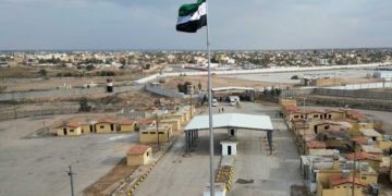 تحذير من هيئة المنافذ.. أي مبلغ يدفع خارج الإطار القانوني يعد رشوة تحذير من هيئة المنافذ.. أي مبلغ يدفع خارج الإطار القانوني يعد رشوة