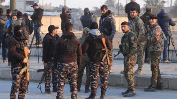 قسد تعتقل عددا من الشبان في الرقة قسد تعتقل عددا من الشبان في الرقة