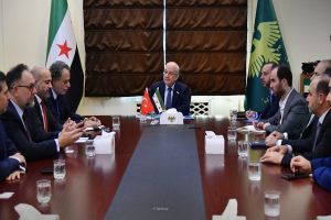 وزير النقل السوري يبحث مع شركات تركية مشاريع نقل استراتيجية وشراكات اقتصادية واعدة