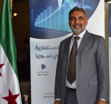 الدكتور احمد الحسين رئيسا لاتحاد الكتاب العرب في سورية الدكتور احمد الحسين رئيسا لاتحاد الكتاب العرب في سورية