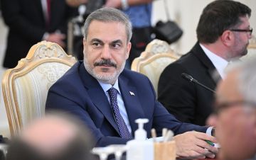 فيدان يقدر عاليا الحوار بين روسيا وسوريا فيدان يقدر عاليا الحوار بين روسيا وسوريا