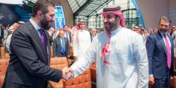 تمحور حول جذب الاستثمارات.. نشاط دبلوماسي اقتصادي مكثف للرئيس السوري في الرياض