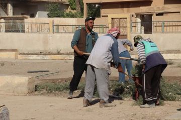 بدعم من هيئة مار أفرام السرياني.. حملة لإعادة تأهيل حديقة المأمون في البوكمال بدعم من هيئة مار أفرام السرياني.. حملة لإعادة تأهيل حديقة المأمون في البوكمال