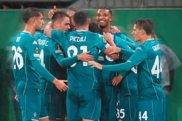 فيورنتينا الإيطالي يتجاوز رابيد النمساوي في دوري المؤتمر الأوروبي فيورنتينا الإيطالي يتجاوز رابيد النمساوي في دوري المؤتمر الأوروبي