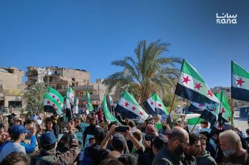 تظاهرات مناهضة لـقسد في مناطق متفرقة بسوريا (صور فيديو)