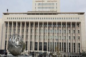 حاكم مصرف سوريا المركزي :إطلاق العملة الجديدة سيعزز الثقة بالليرة السورية حاكم مصرف سوريا المركزي :إطلاق العملة الجديدة سيعزز الثقة بالليرة السورية