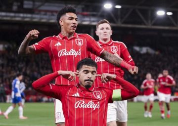 نوتينغهام فوريست الإنكليزي يتجاوز بورتو البرتغالي في الدوري الأوروبي