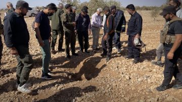 سوريا.. اكتشاف مقابر جماعية بريف حمص الشمالي الشرقي تضم رفات نحو 16 شخصا مجهولي الهوية (صور)