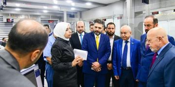 وزير النقل يشارك في أعمال المؤتمر والمعرض السعودي الدولي للخطوط الحديدية بالرياض وزير النقل يشارك في أعمال المؤتمر والمعرض السعودي الدولي للخطوط الحديدية بالرياض