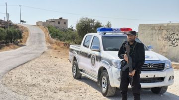 استهداف حافلة مدنية في منطقة جبل السماق في إدلب يودي بحياة ثلاثة