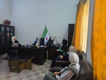 اجتماع تحضيري للمشاركة بحملة الشهر الوردي بدير الزور