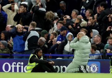 الاتحاد الإنكليزي لكرة القدم يعاقب مدرب تشيلسي