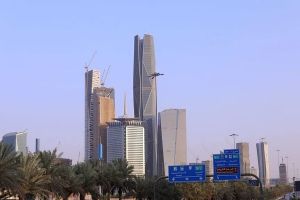 استثمار إماراتي يعيد الحياة إلى معمل إسمنت طرطوس المتوقف مشروع صناعي استراتيجي بطابع بيئي آمن استثمار إماراتي يعيد الحياة إلى معمل إسمنت طرطوس المتوقف مشروع صناعي استراتيجي بطابع بيئي آمن