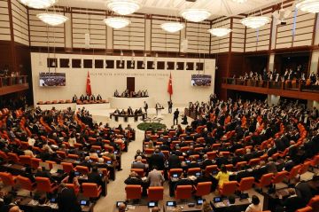 البرلمان التركي يصادق على تمديد مهمة قواته في العراق وسوريا ولبنان البرلمان التركي يصادق على تمديد مهمة قواته في العراق وسوريا ولبنان