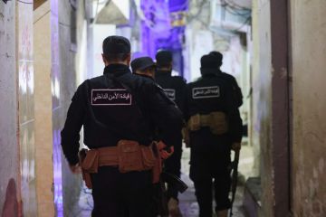 الأمن السوري يدعو أهالي اللاذقية لليقظة والتكاتف بمواجهة محاولات الفوضى والتخريب الأمن السوري يدعو أهالي اللاذقية لليقظة والتكاتف بمواجهة محاولات الفوضى والتخريب