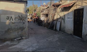 تحت تهديد السلاح .. إخلاء منطقة مساكن الزهريات السكنية في دمشق تحت تهديد السلاح .. إخلاء منطقة مساكن الزهريات السكنية في دمشق