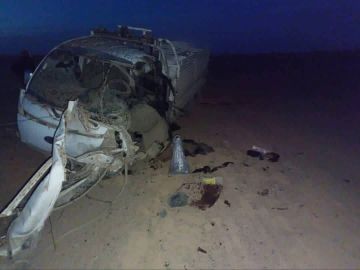 إصابة ثلاثة أشخاص بانفجار لغم على طريق الطبقة خناصر