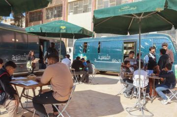 وصول الحافلة الثقافية إلى مدينة الميادين