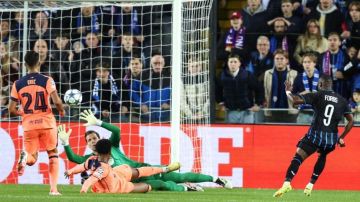 برشلونة ينجو من الهزيمة أمام كلوب بروغ بدوري أبطال أوروبا لكرة القدم