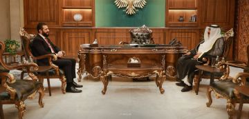 الشرع يجتمع مع شيخ قبيلة شمر قائد قوات الصناديد المتحالفة معقسد