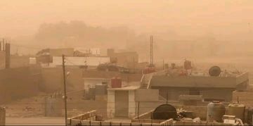 عاصفة غبارية شديدة تضرب الحسكة وتؤدي إلى انعدام الرؤية تماما عاصفة غبارية شديدة تضرب الحسكة وتؤدي إلى انعدام الرؤية تماما